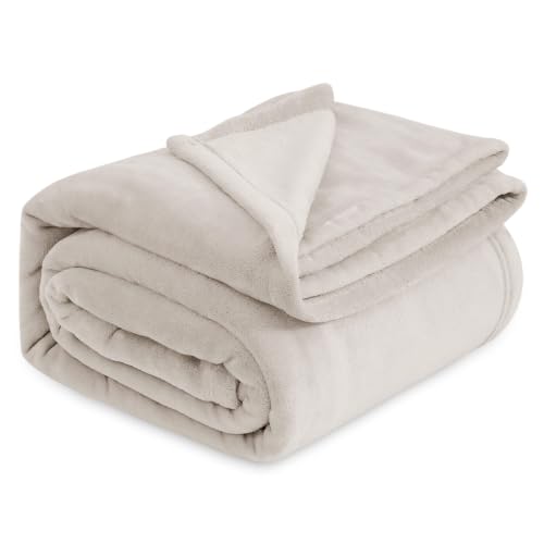 Bedsure GentleSoft Fleece Blanket King Size Linen Beige folded