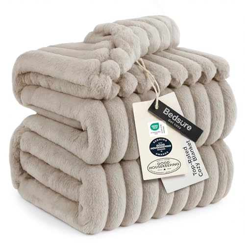 Bedsure Soft Queen Size Blanket Beige folded