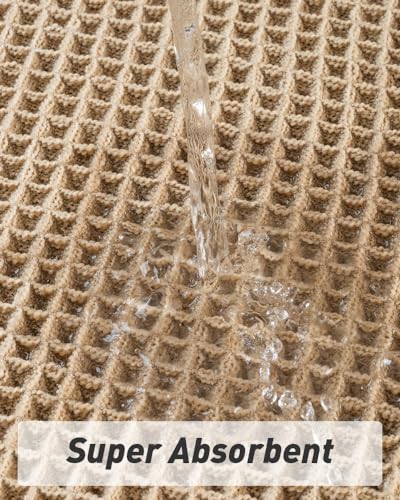 Clear rubber backing on AMOAMI bath mat