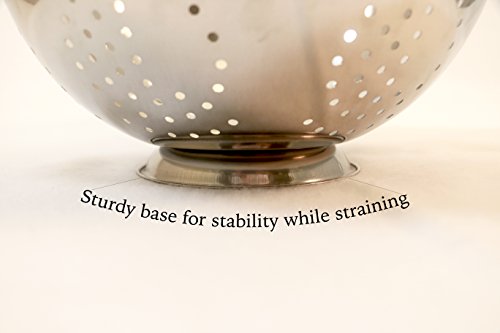 Polished mirror finish on EXCELSTEEL 5 Qt colander