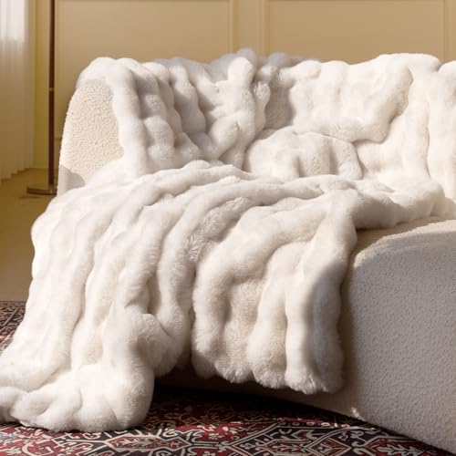 blunique cream white faux fur throw blanket